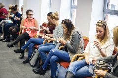 o_1b2u881581h0g18mu18g41bjr1nkp55